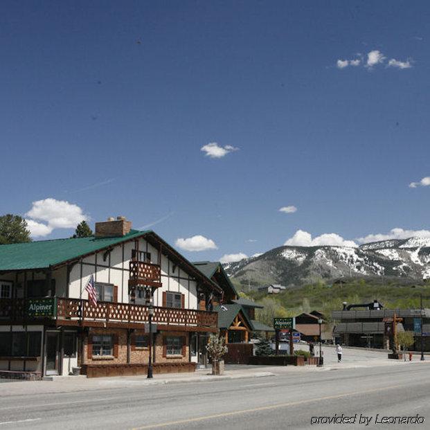 Alpiner Lodge สตีมโบทสปริงส์ ภายนอก รูปภาพ